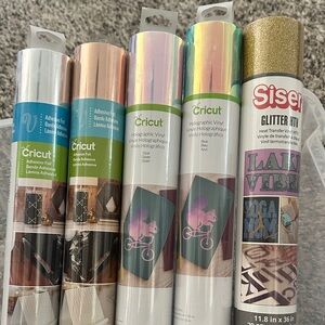 Cricut Assorted Adhesive & Holographic Vinyl Rolls in Metallic and Gold